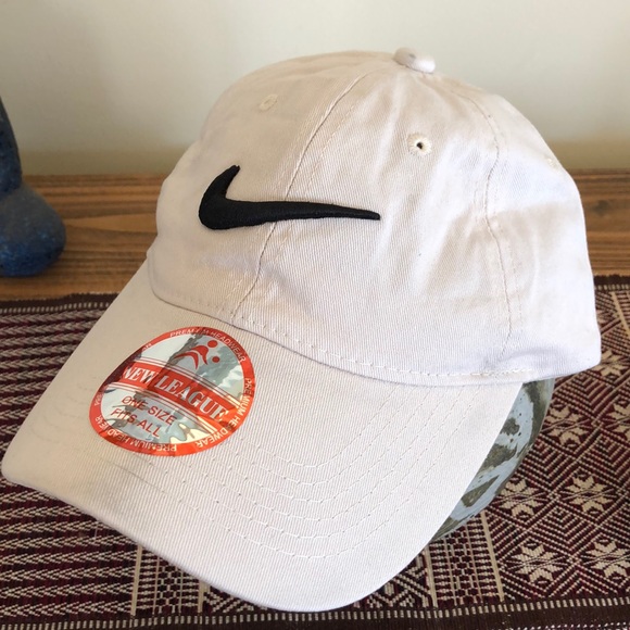 khaki nike cap